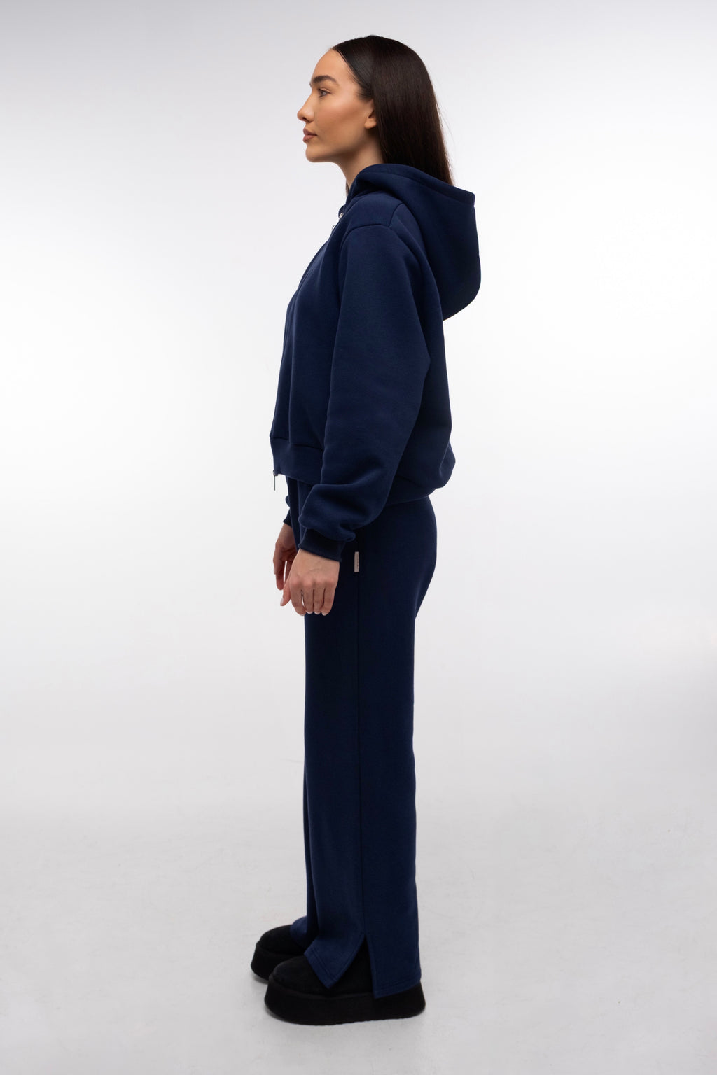 Mėlynas laisvalaikio kostiumėlis