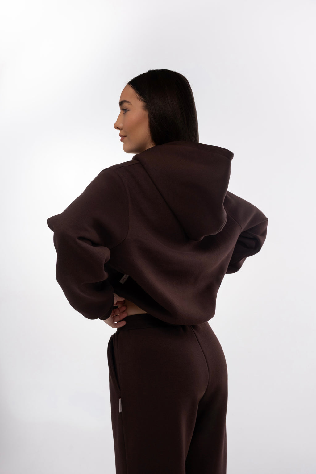 Rudas laisvalaikio kostiumėlis